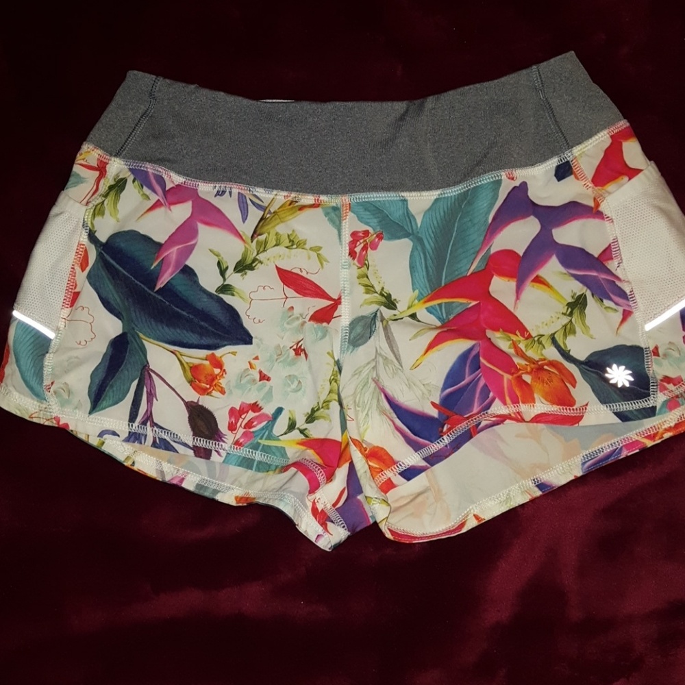 Athleta running short